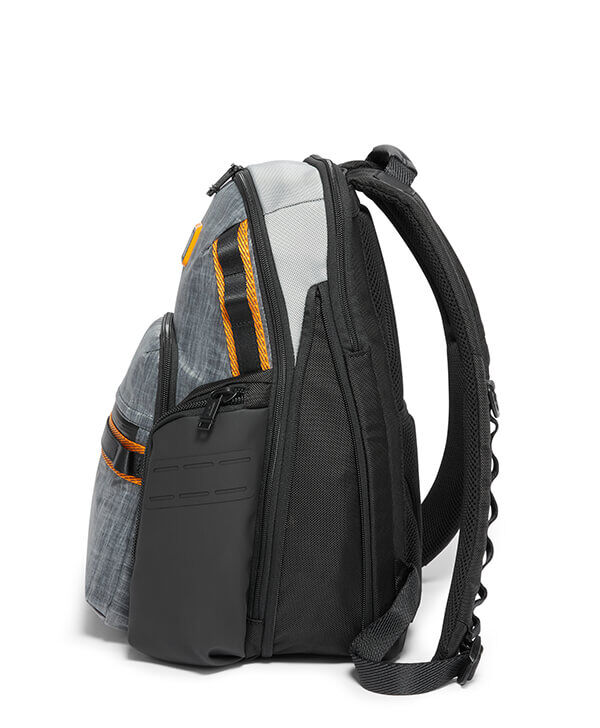 Tumi add a cheap bag sleeve
