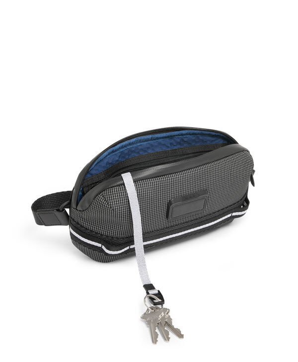 Tumi waist bag on sale