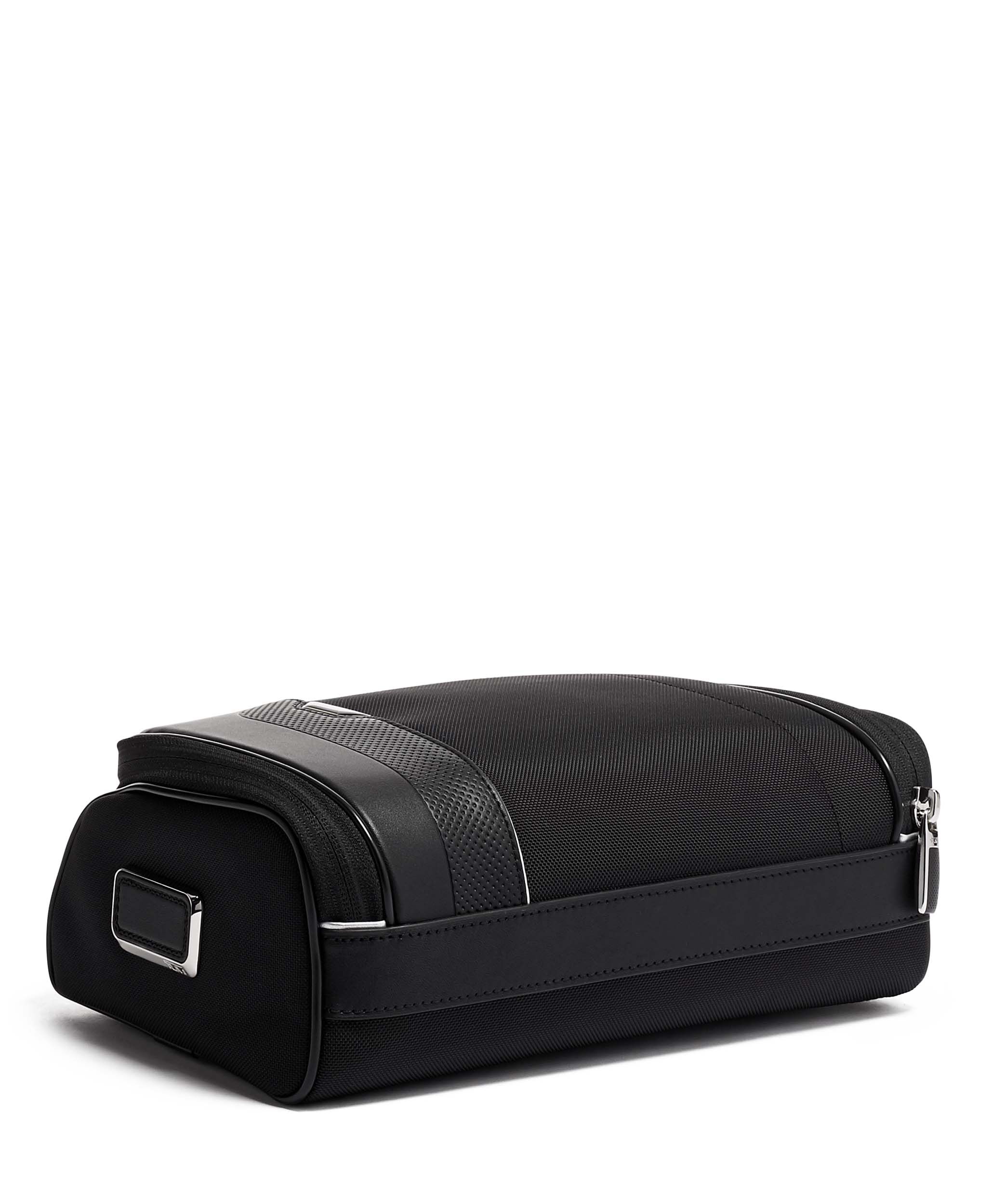 tumi aldan duffel