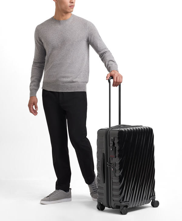 Tumi 29 shop inch luggage