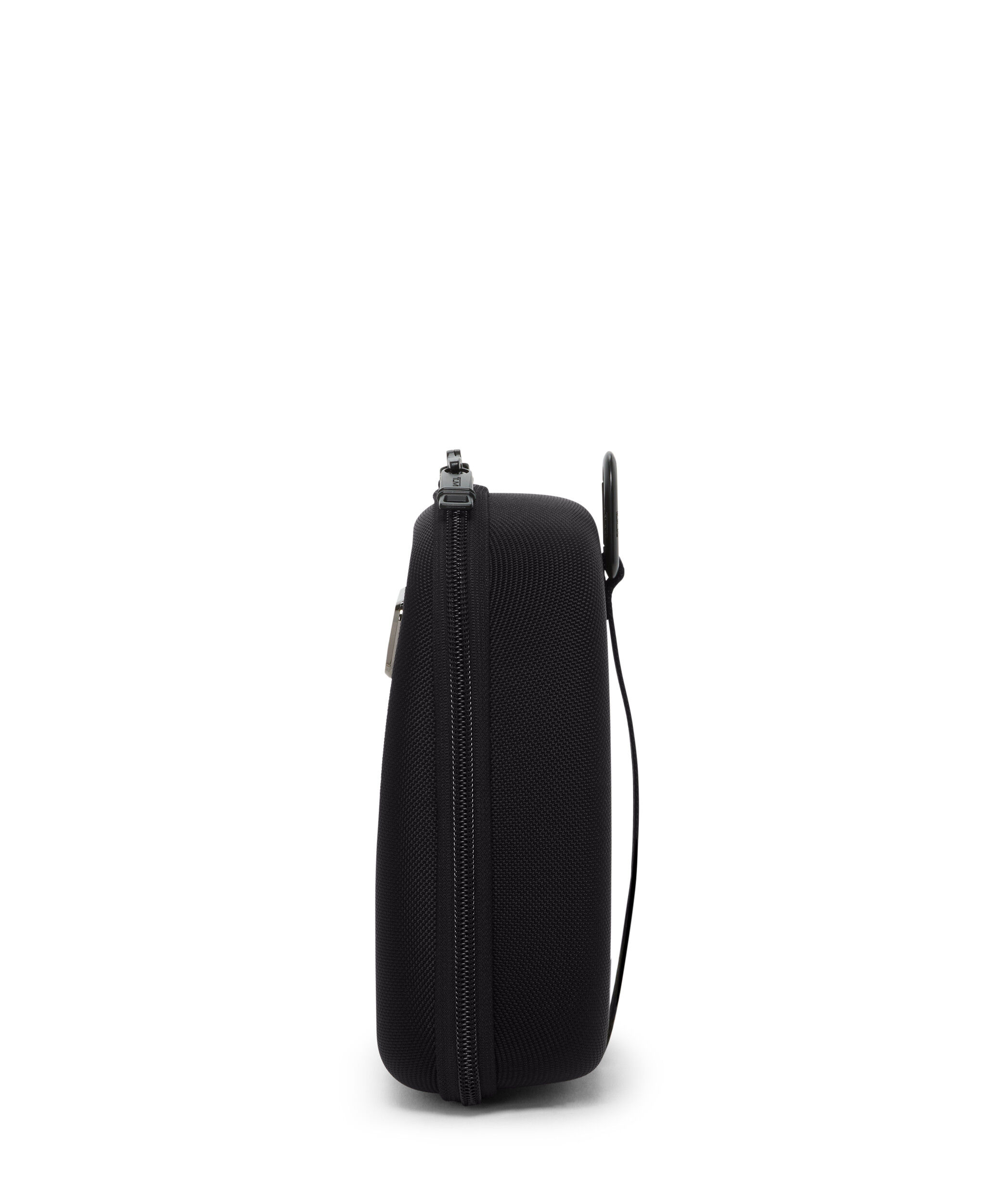 TUMI
