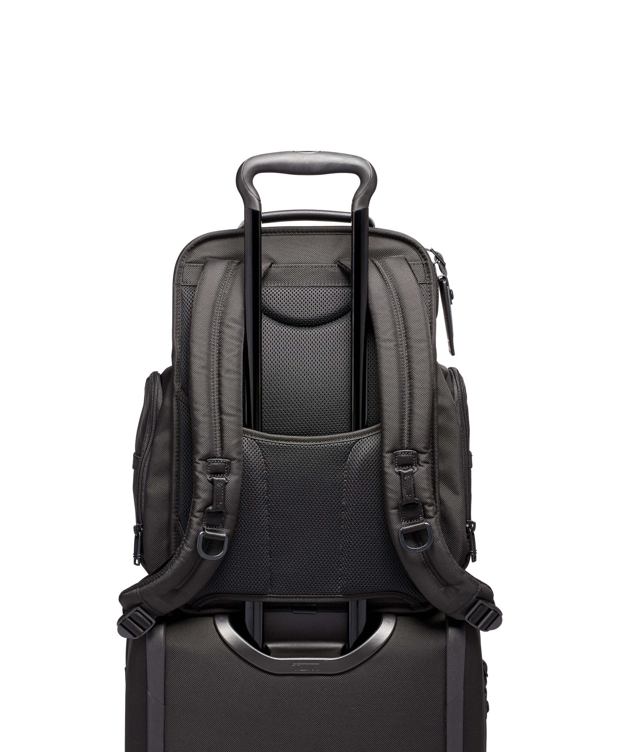 Alpha 3 Brief Pack Black | TUMI Belgium