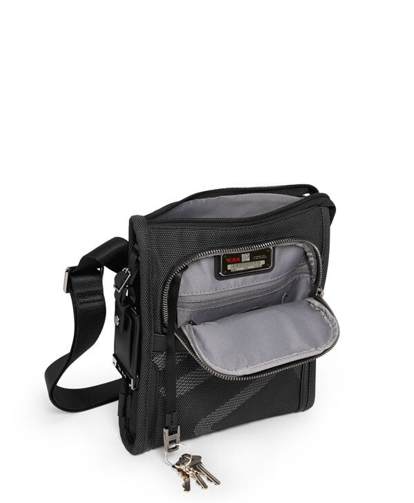 Tumi small pocket bag best sale