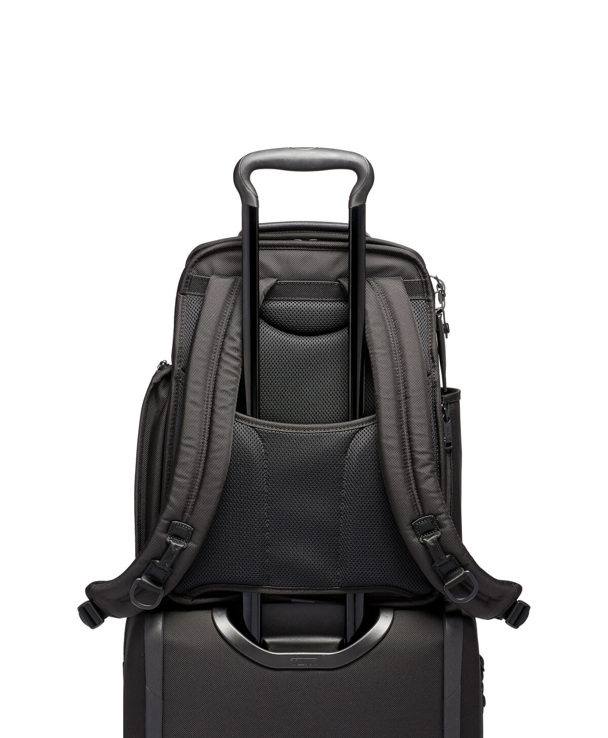 TUMI Alpha 3 COMPACT LAPTOP BRIEF PACK Black