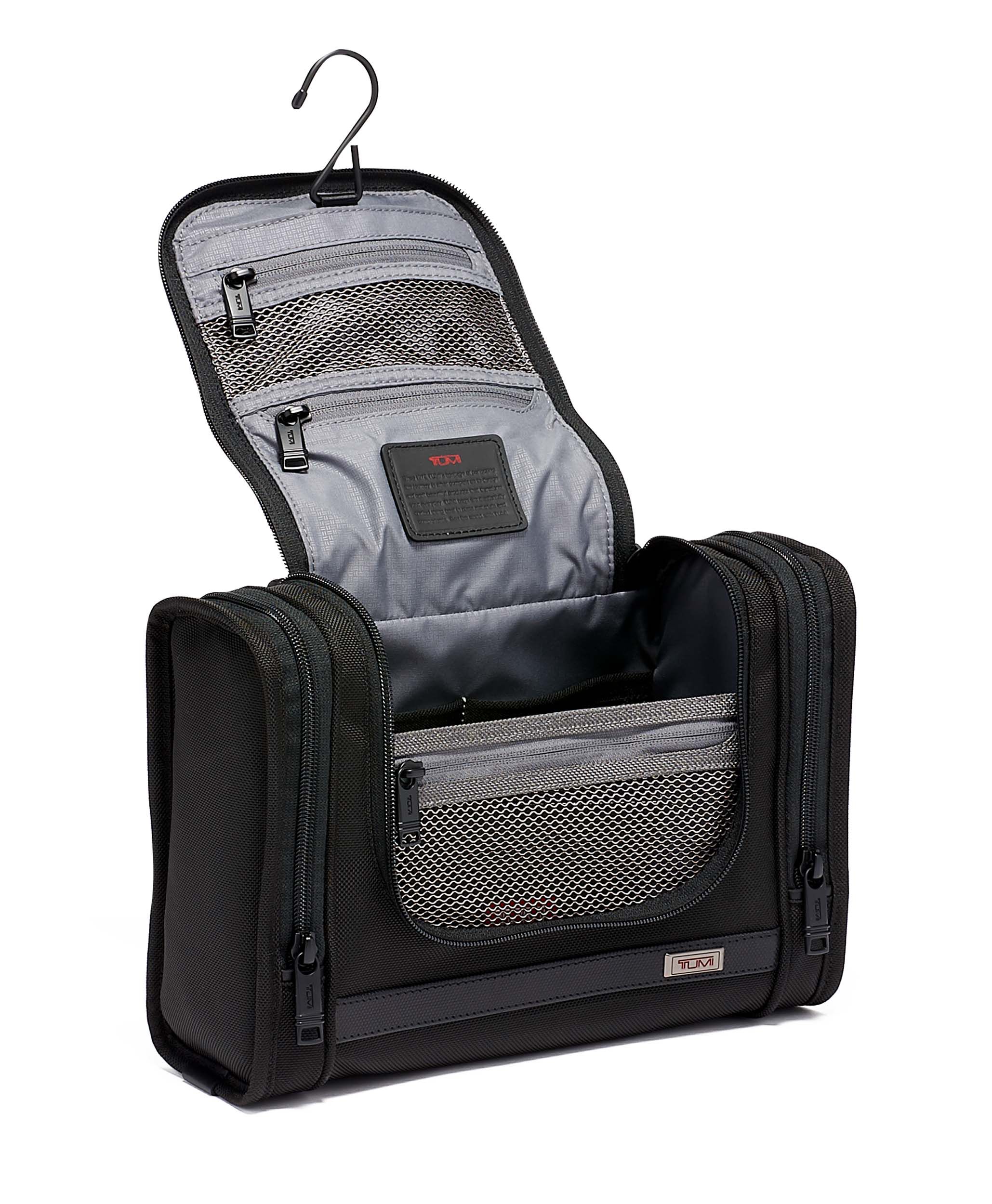 TUMI ポーチ　ALPHA 3 ハンギング トラベル キット ブラック Alpha 3 Hanging Travel Kit Black | TUMI Belgium
