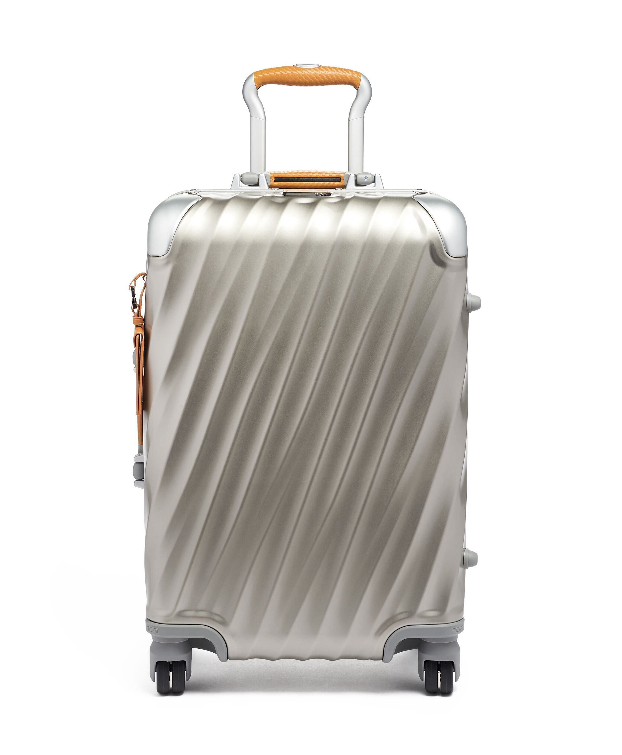 19 Degree Titanium International Carry-On 56 cm Silver | TUMI Belgium