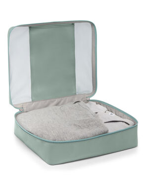 Travel Accessory Packing Cube Medium