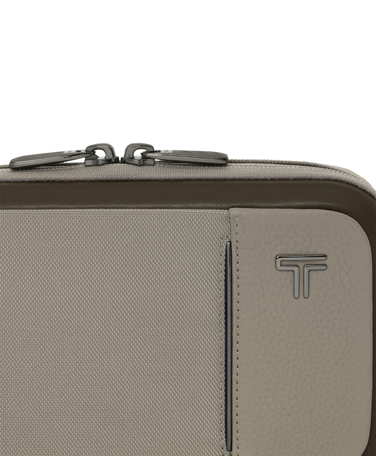 ARRIV&Eacute; Messina Sling Compact