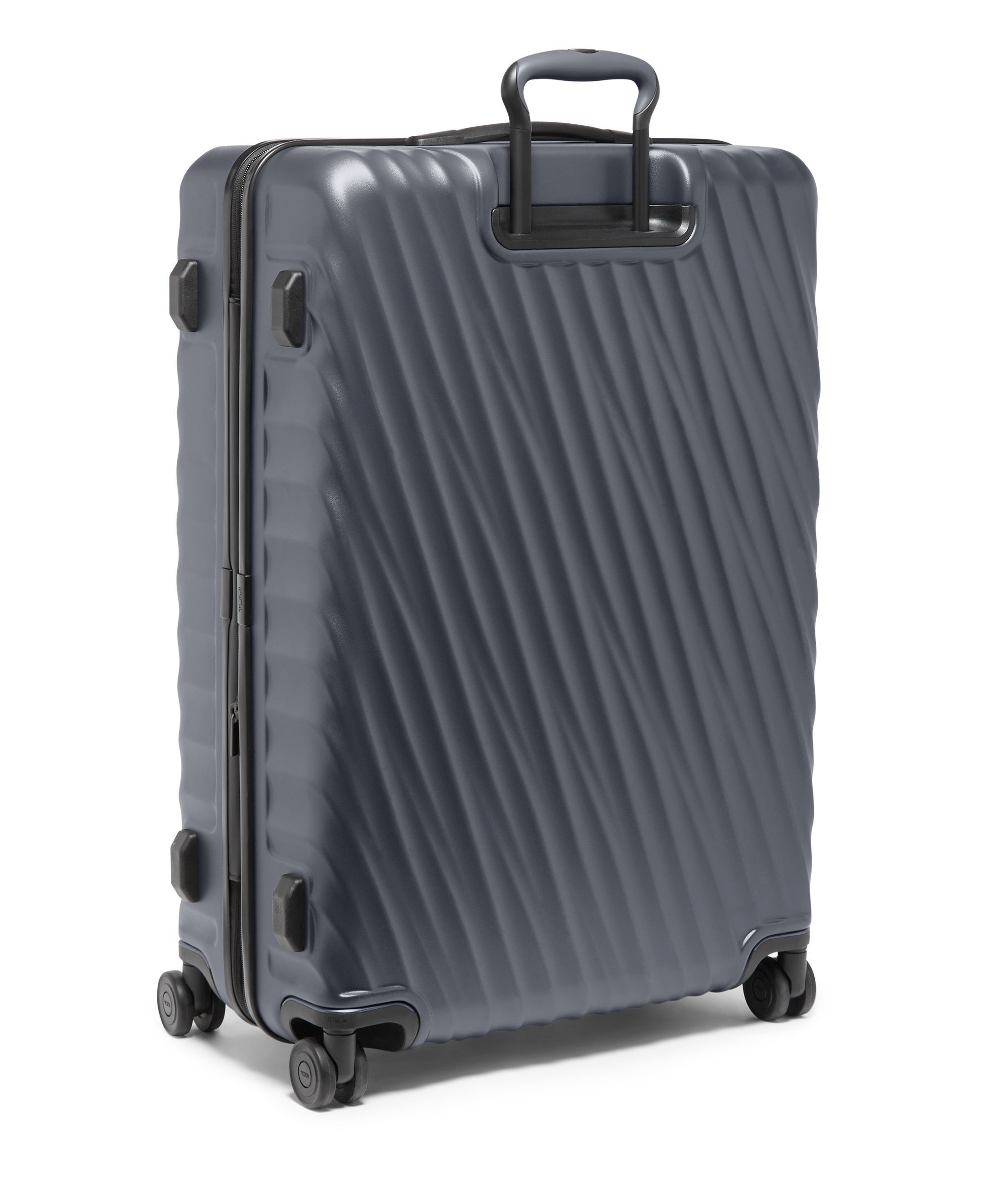 Tumi extended trip 32 packing case top