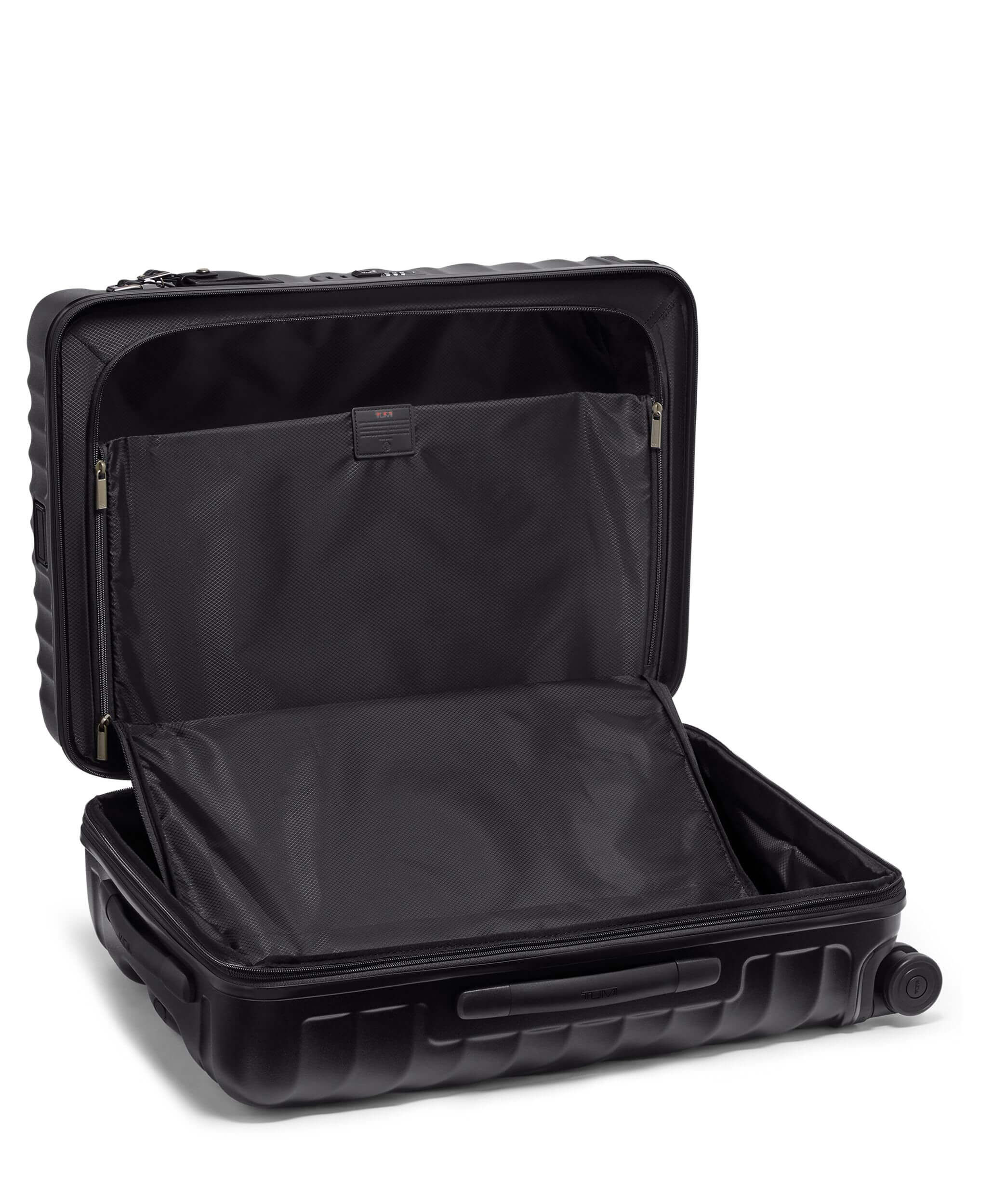 19 Degree Short Trip Expandable Checked Luggage 66 cm Black | TUMI
