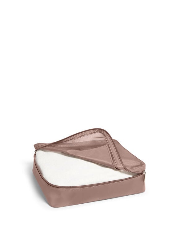 TUMI
