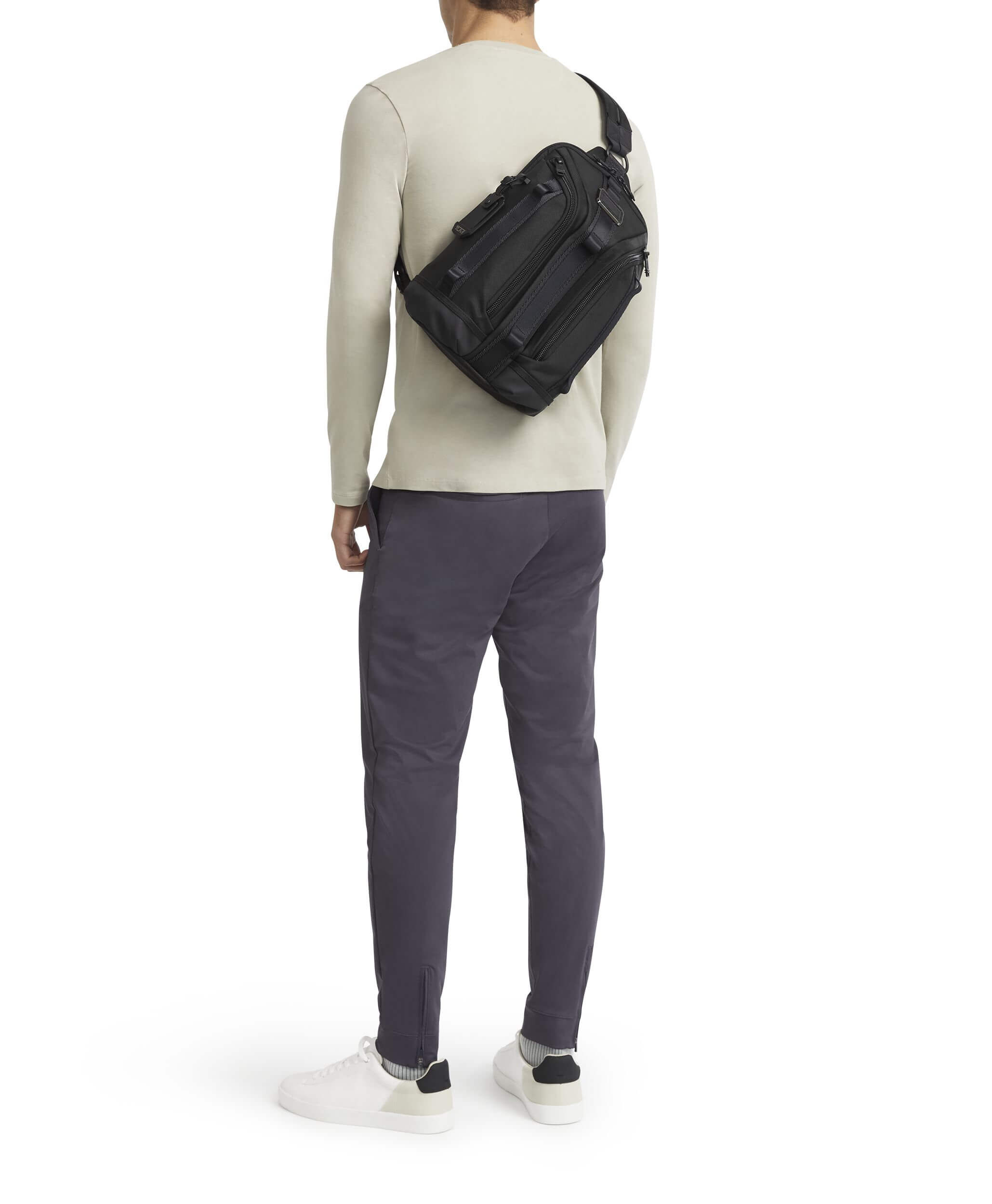 Tumi alpha bravo smith sale sling