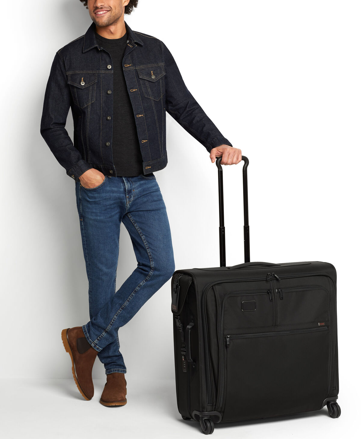 Alpha Valise Soute Large porte-v&ecirc;tements