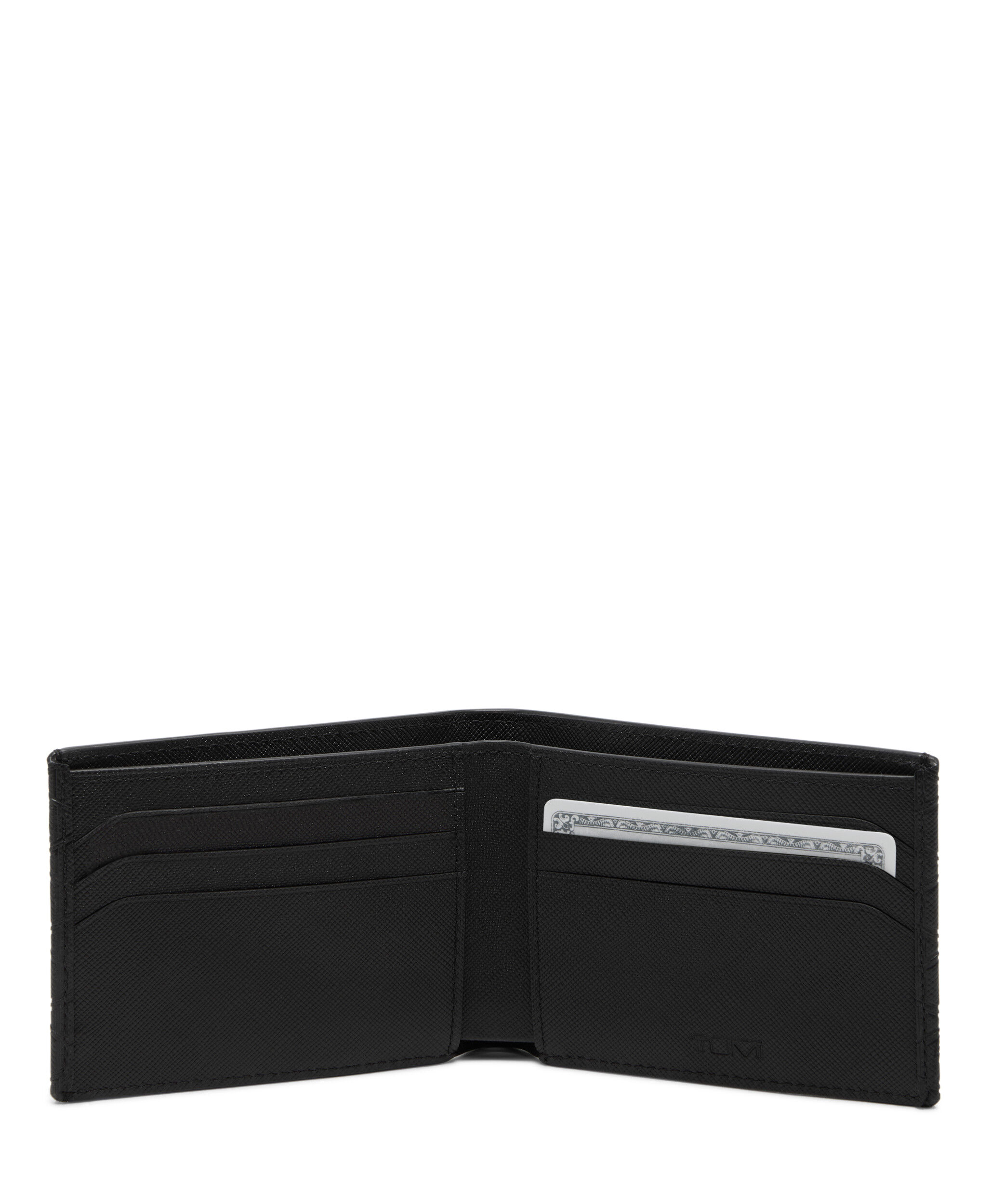 Nassau Leather Collection | TUMI