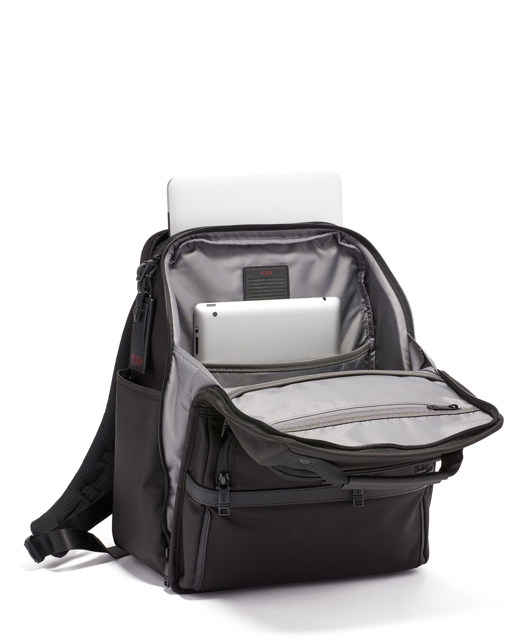 バッグ TUMI ALPHA compact laptop brief pack Alpha Compact Laptop Brief Pack Black | TUMI Belgium