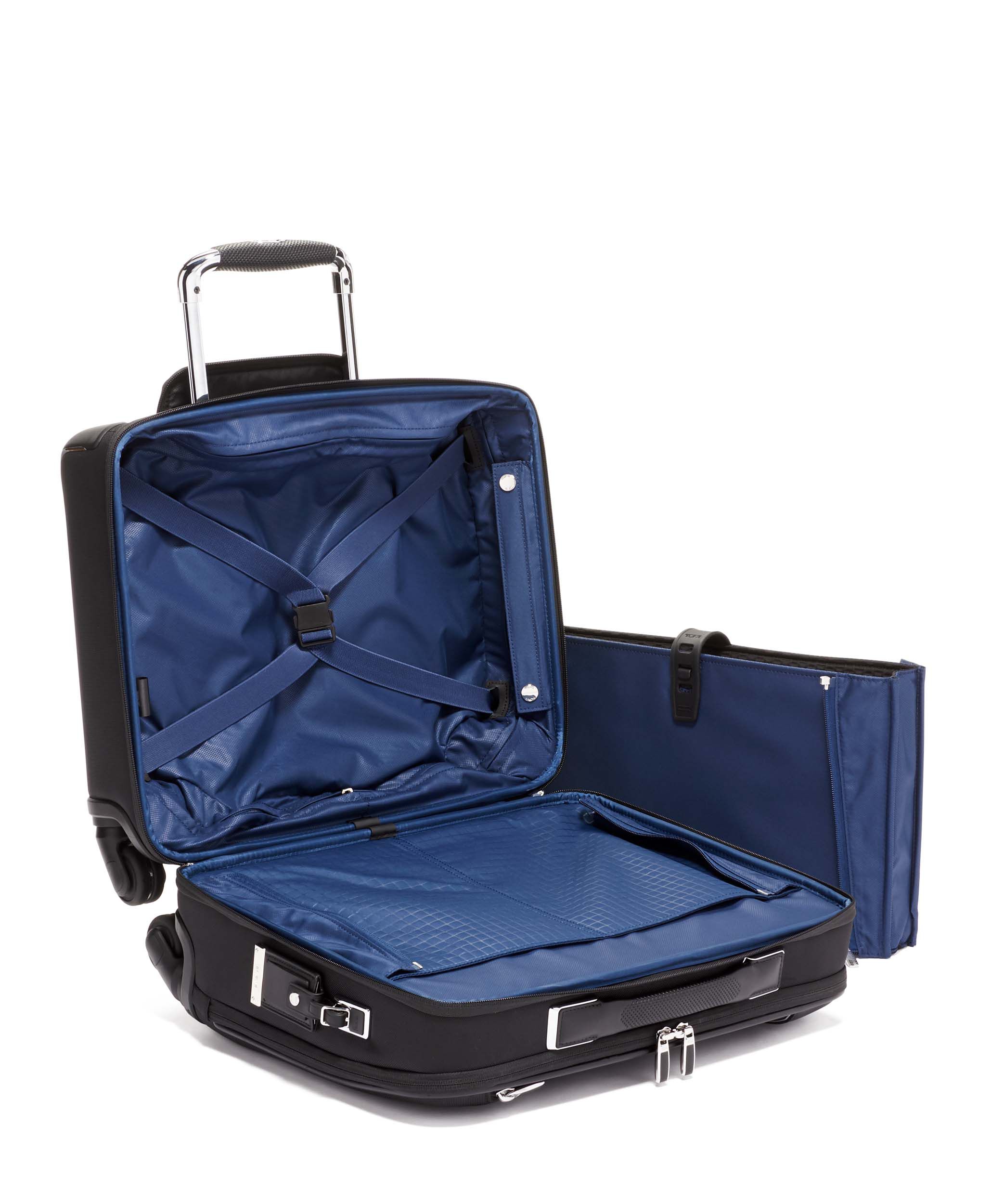 tumi arrive briefcase