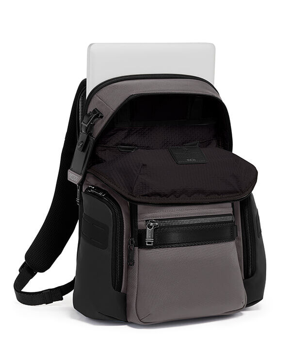 未使用　タグ付き　TUMI ALPHA BRAVO モントレー　ボディバッグ TUMI 22318HK2 ALPHA BRAVO アルファ ブラヴォ モントレー スリング