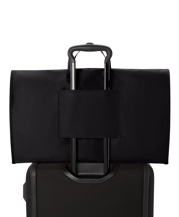 Travel Accessory Garment Bag Black | TUMI Belgium