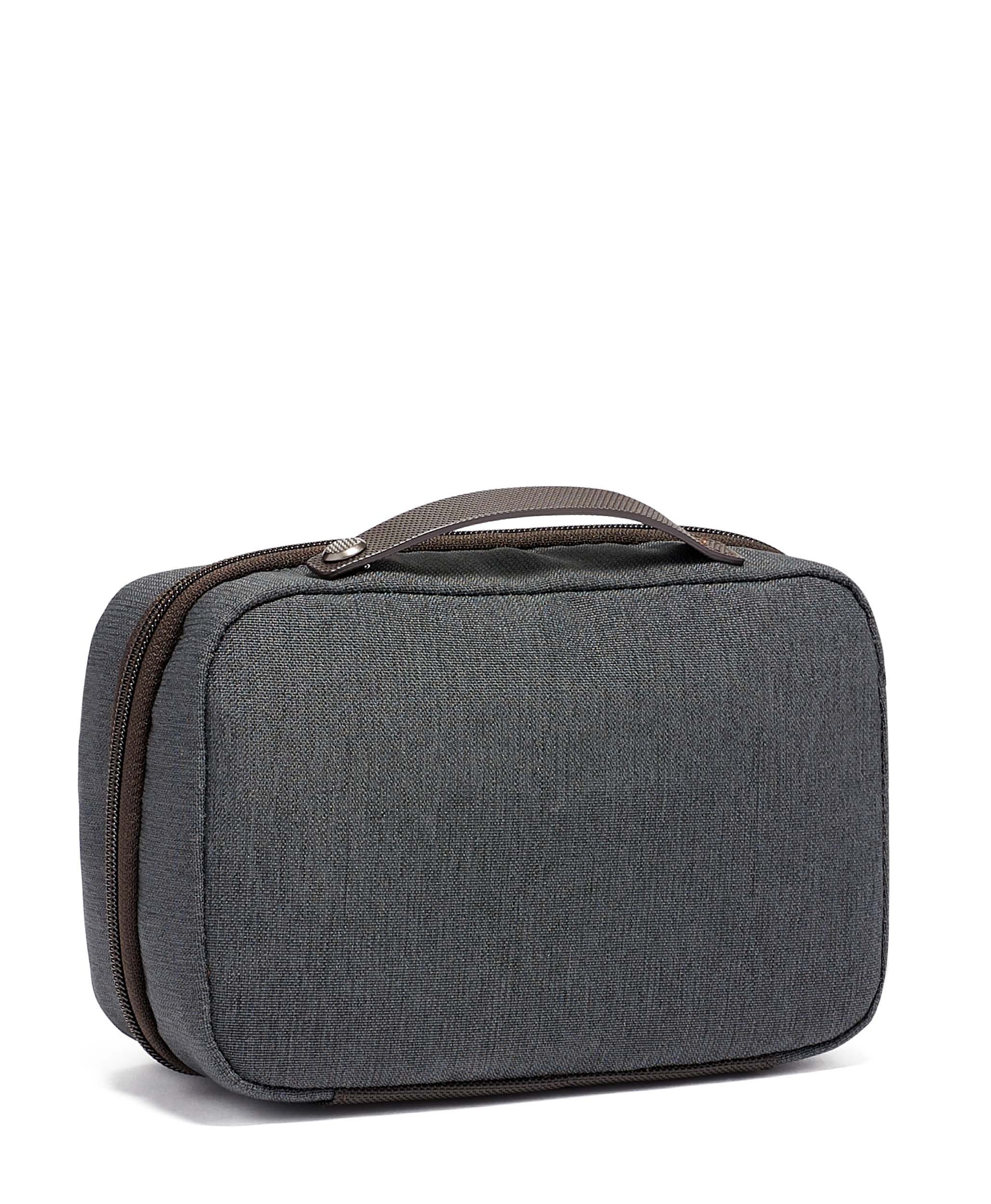 Tumi alpha 3 toiletry bag cheap