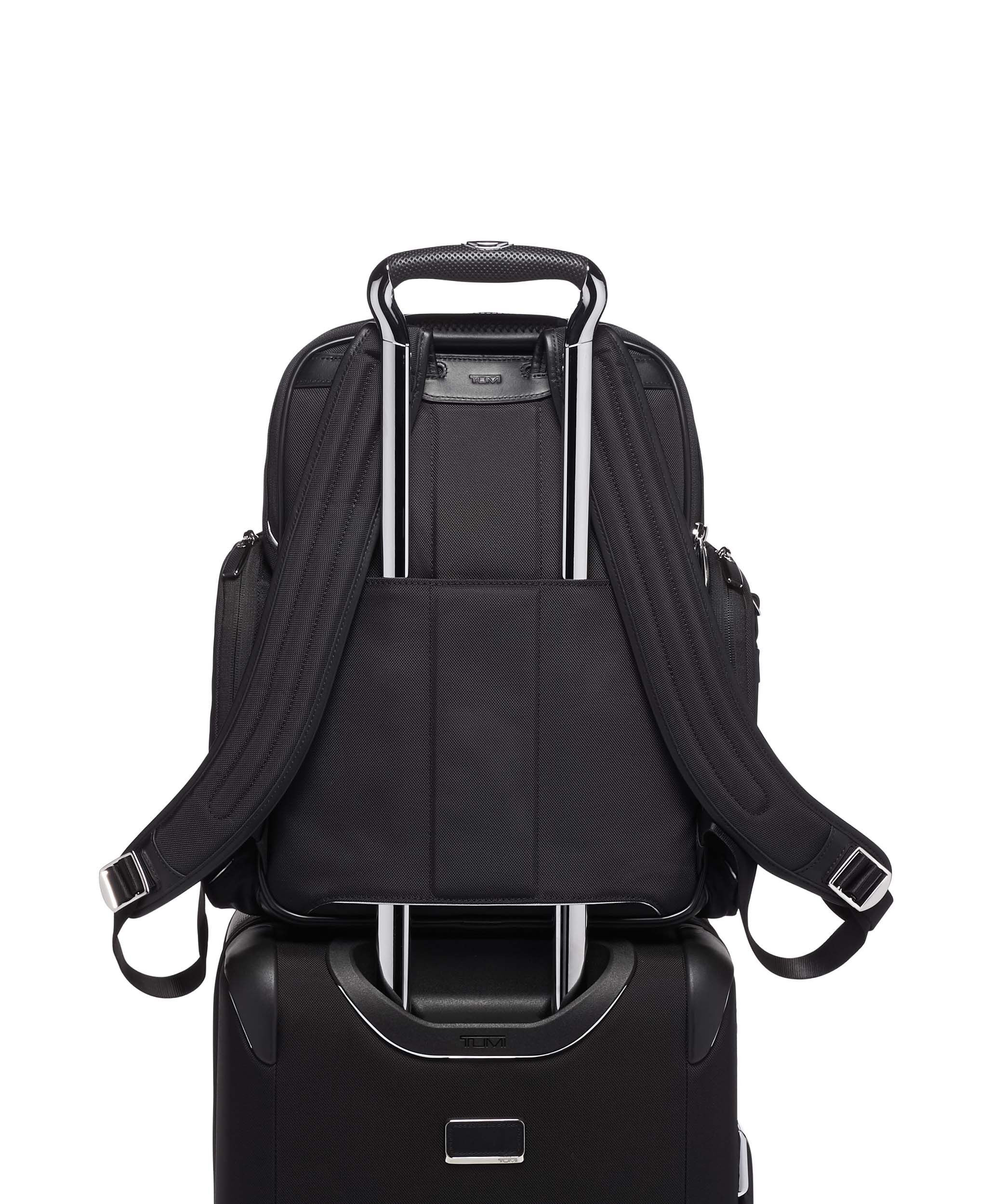 Arrive Larson Backpack