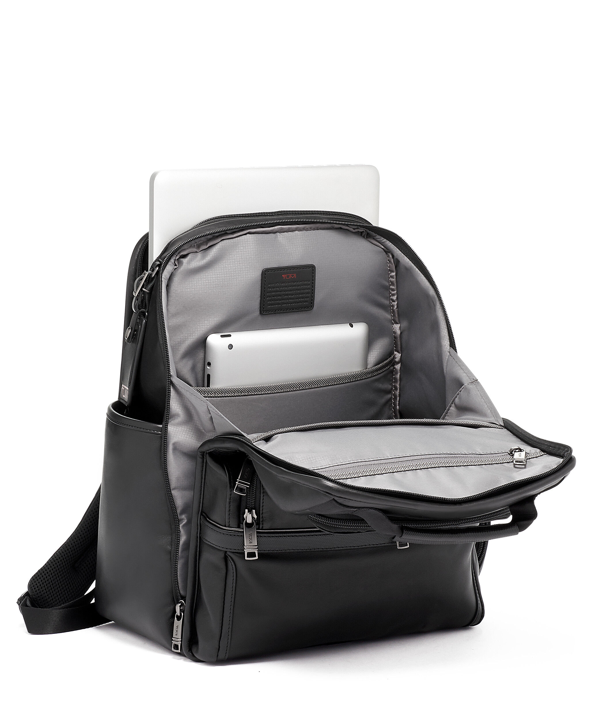 Alpha Compact Laptop Brief Pack Black | TUMI Belgium