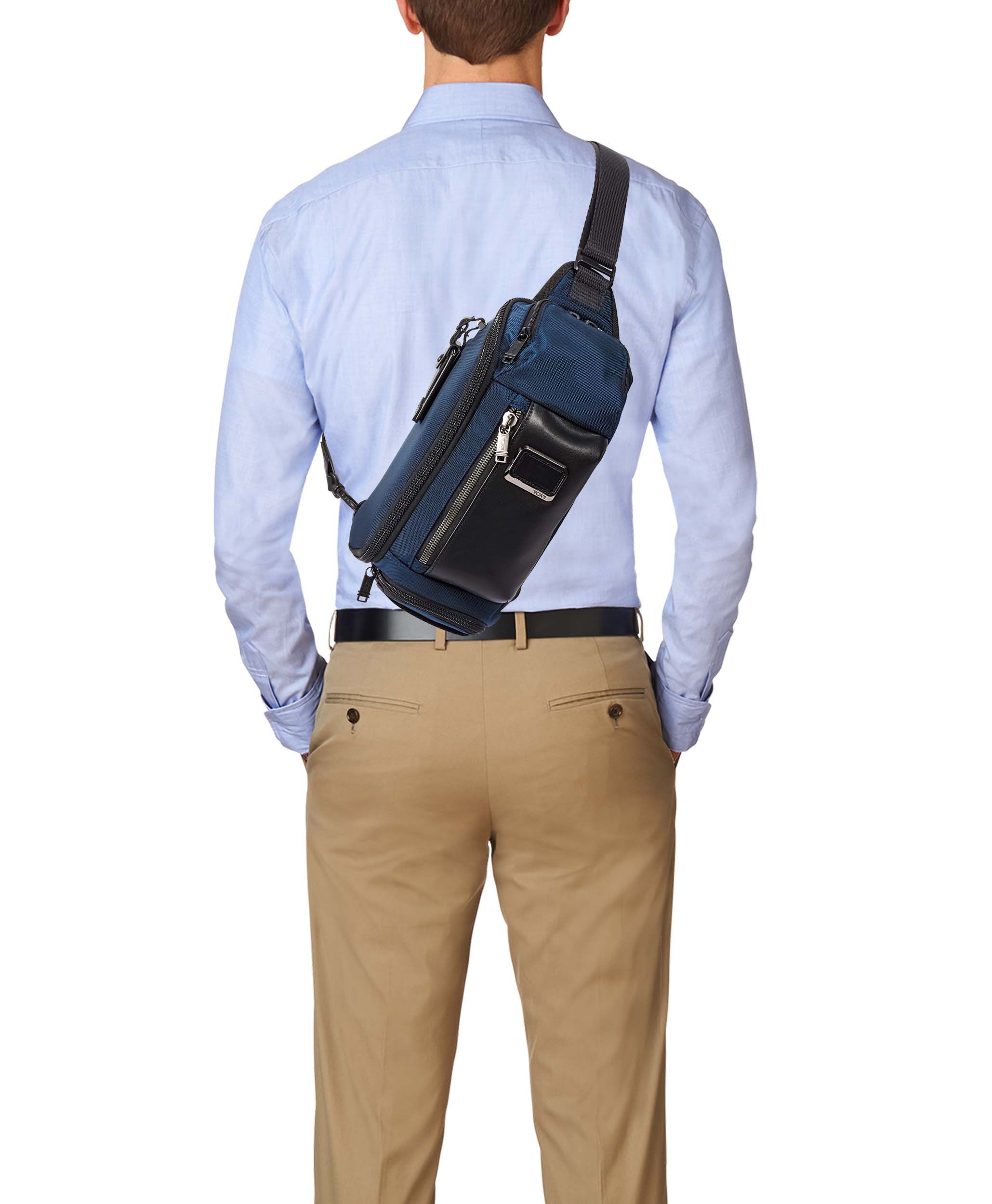 tumi kelley sling leather