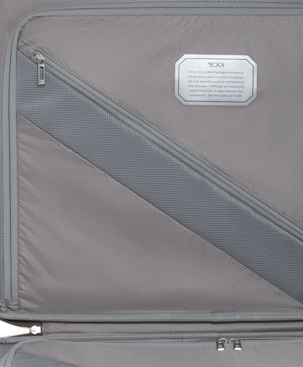 【新品未使用】TUMI 折りたたみバッグ ライトグレー 19 Degree Lite Short Trip Checked Luggage 66 cm Grey | TUMI Belgium